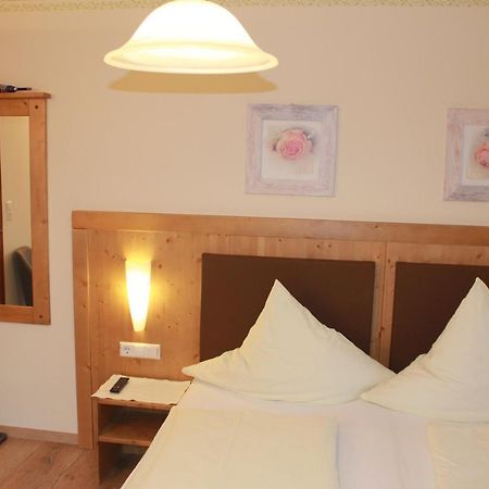 אינזל Gaestehaus Aicher מראה חיצוני תמונה