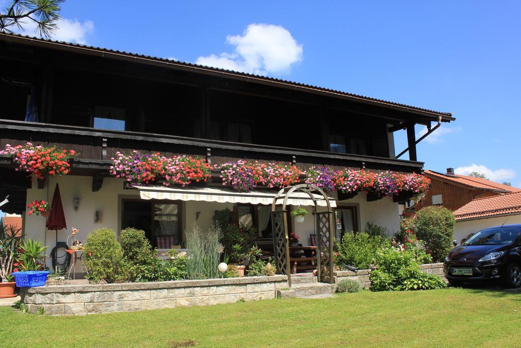 אינזל Gaestehaus Aicher מראה חיצוני תמונה